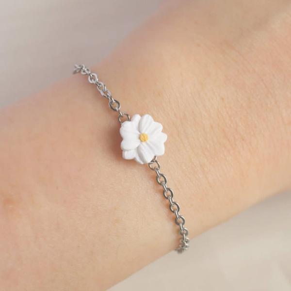 Minimalist bracelets