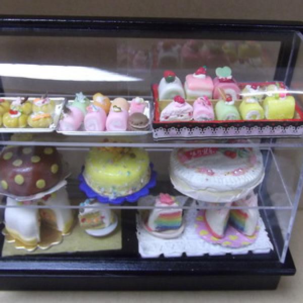 Miniature Cakes & Bread