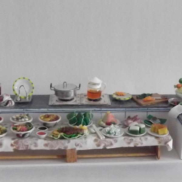 Miniature Household